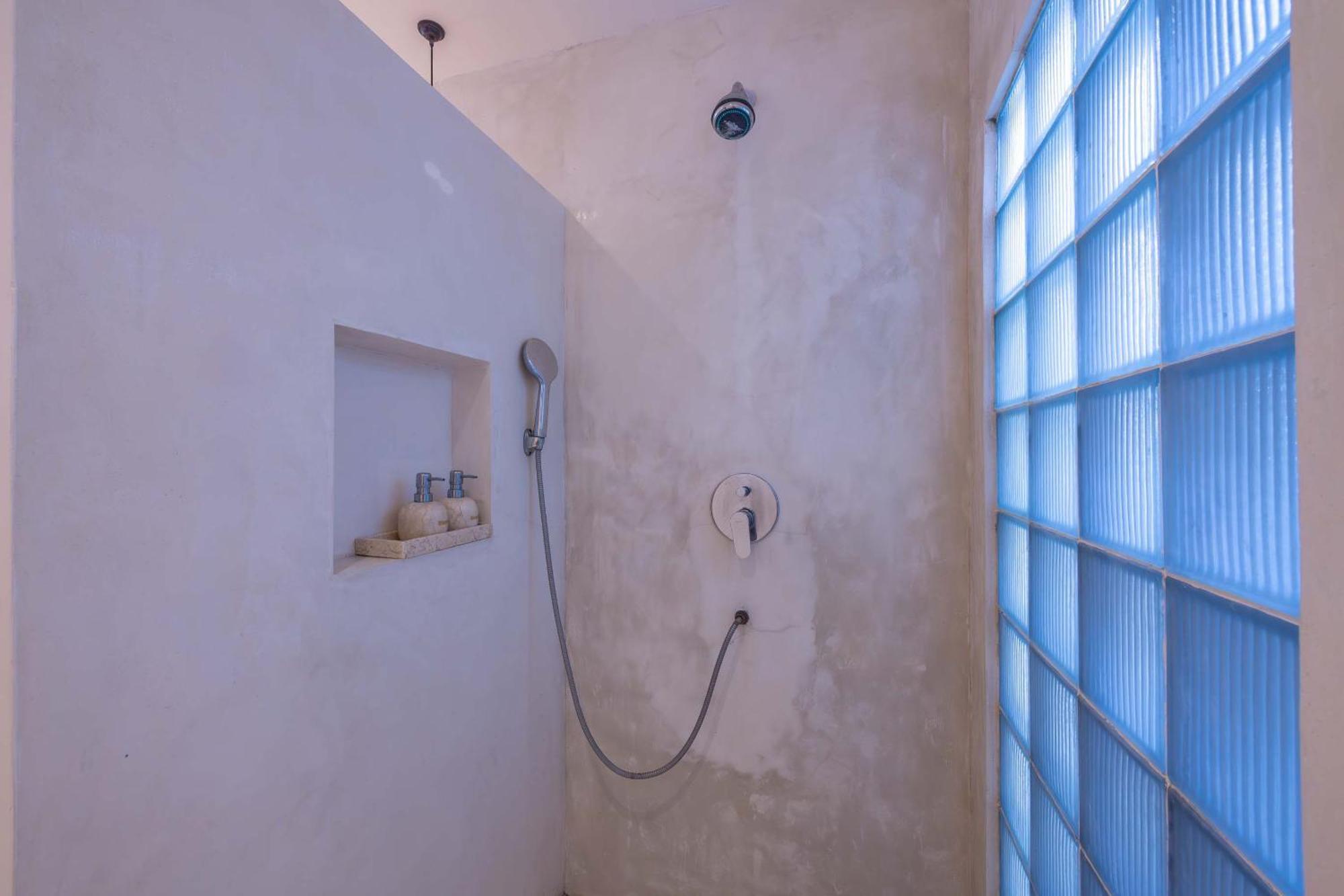 Turan Casa Auri Seminyak Villa Kültér fotó